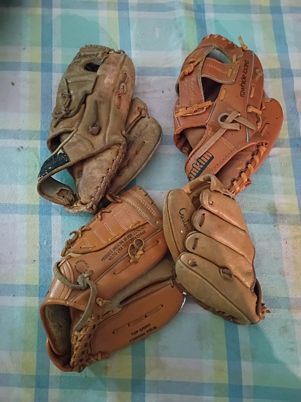 Kids Leather Baseball Gloves